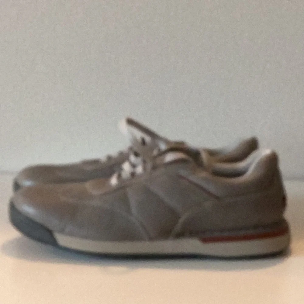 Rockport Casual Men's Taupe Lace-Up Sneakers‎ Size 9.5 NB
